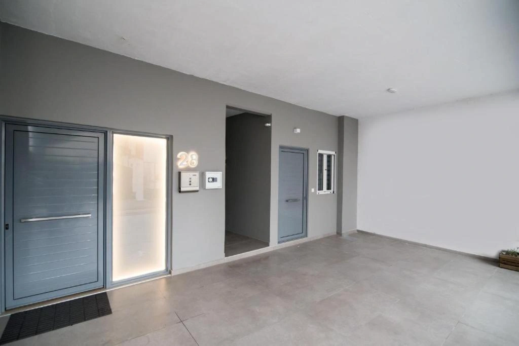 Gallery 4